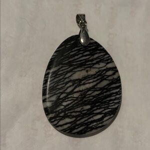 🟢Brand New SS Picasso Jasper Pendant, Black & White